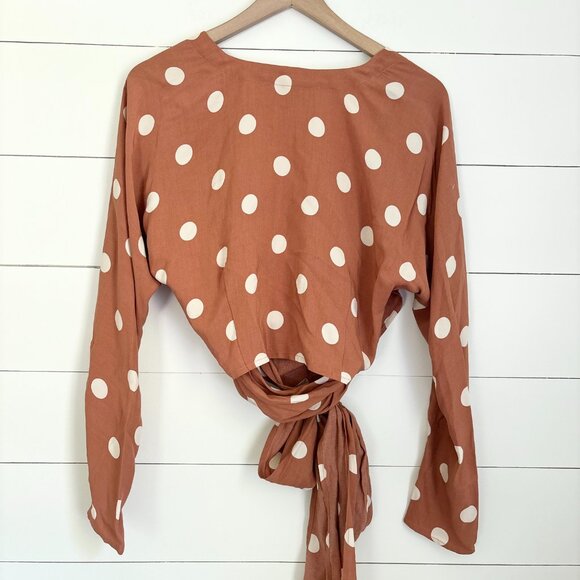 L' Academie The Lydie top in a rust/brown with large white polka dots sz med - Picture 6 of 6
